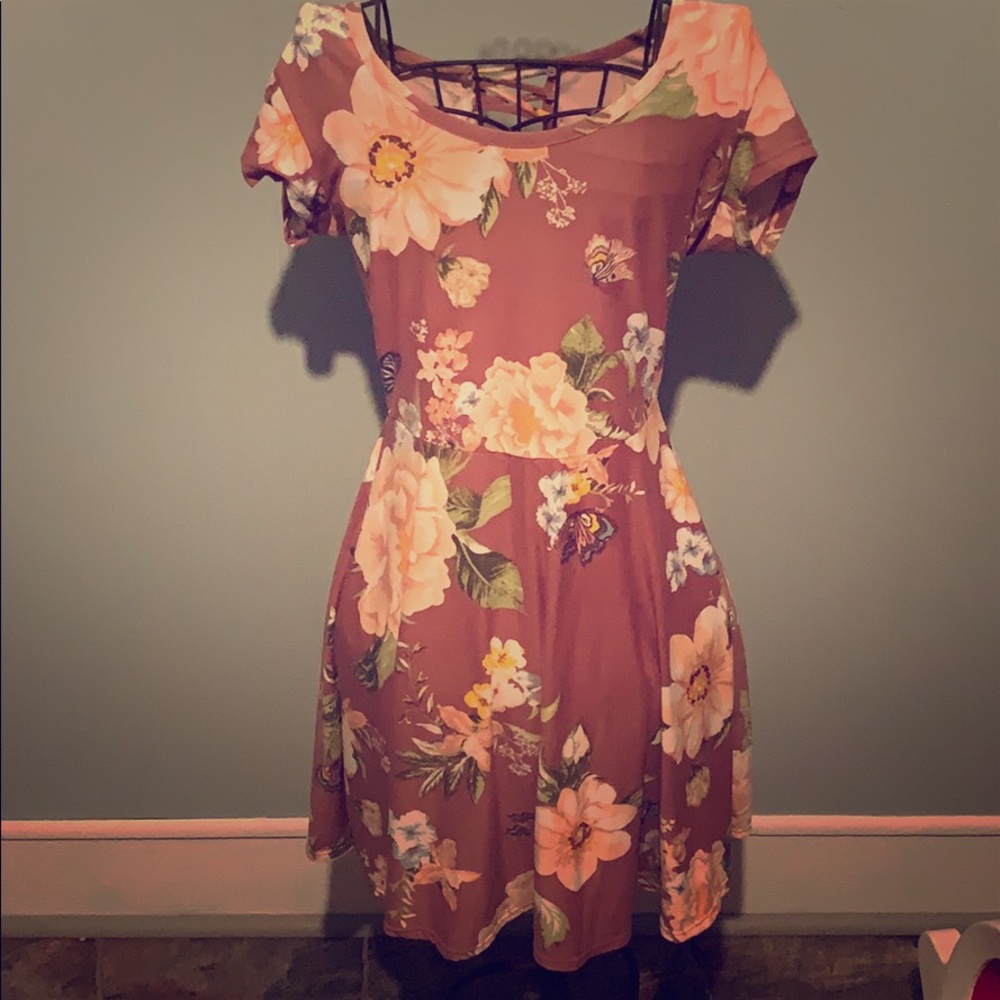 Casual child’s dress